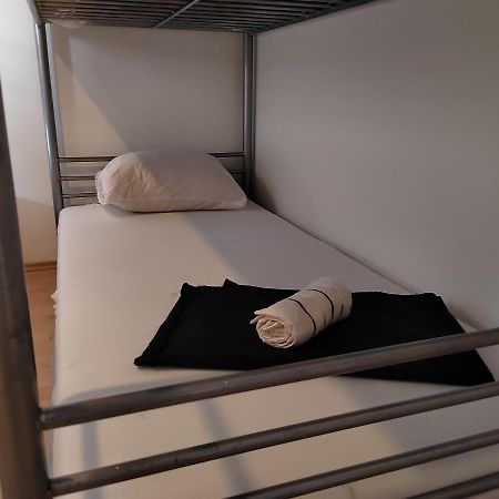 Hostel Rasema Трогир Экстерьер фото